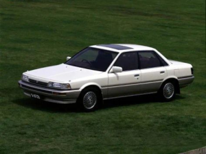 Toyota Vista (V20) Седан 08.1988 - 07.1990