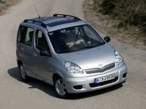 Toyota Yaris Verso (XP20) Минивэн 03.2003 - 04.2006
