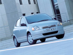 Toyota Yaris (XP10) Хэтчбек 5 дв. 01.1999 - 02.2003