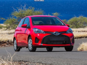 Toyota Yaris (XP130) Хэтчбек 3 дв. 07.2014 - 03.2017