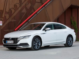 Volkswagen Arteon Лифтбек 03.2017 - 06.2021