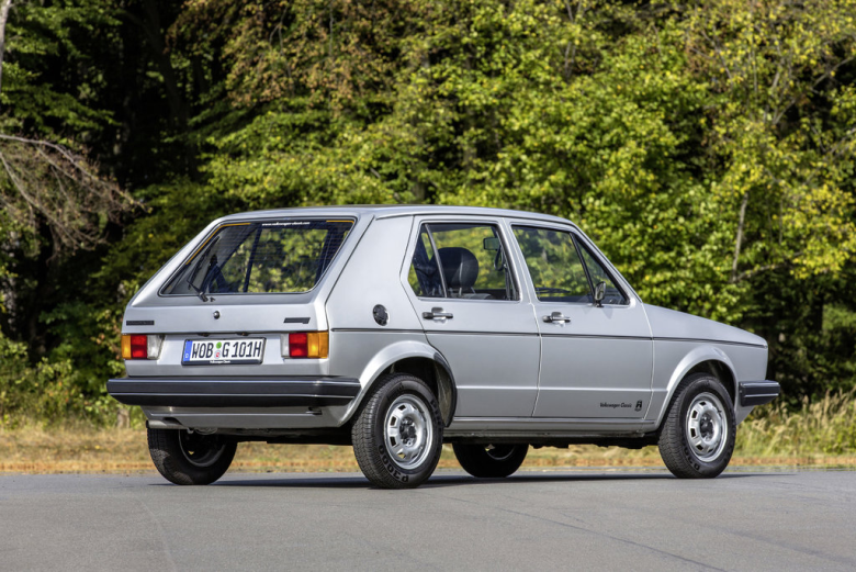 VOLKSWAGEN Golf Golf 1 поколение, рестайлинг Хэтчбек 5 дв., 17