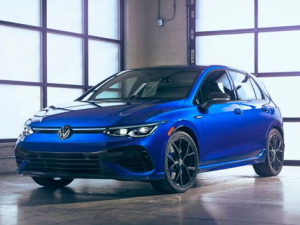 Volkswagen Golf (Mk8) Хэтчбек 5 дв. 10.2019 - 02.2024