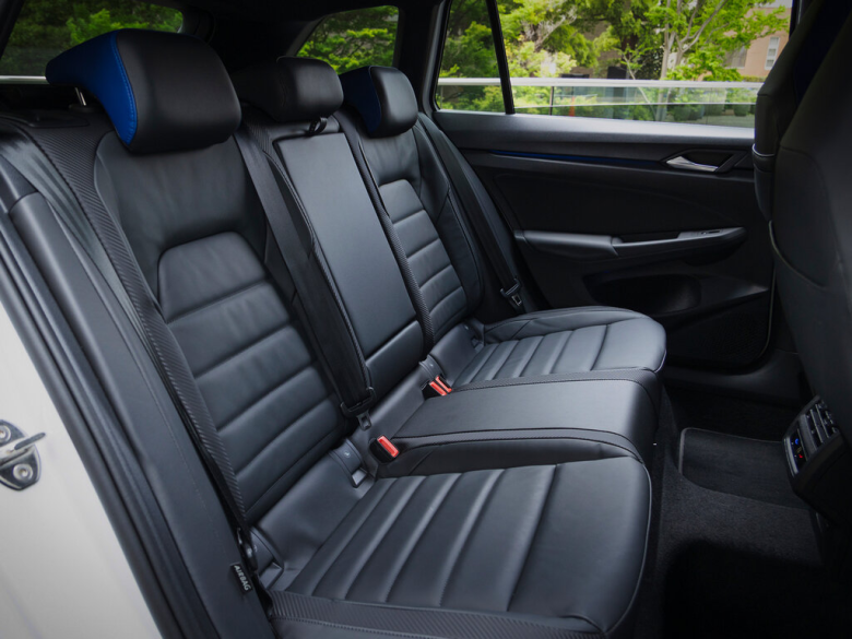 VOLKSWAGEN Golf Golf 8 поколение, рестайлинг Универсал, Гибрид, CDDXDV, CDDTSV, CDDNFV