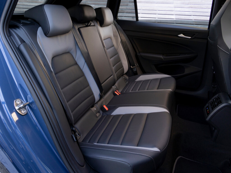 VOLKSWAGEN Golf Golf 8 поколение, рестайлинг Универсал, Гибрид, CDDXDV, CDDTSV, CDDNFV