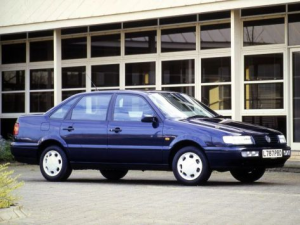 Volkswagen Passat (B4) Седан 10.1993 - 09.1996