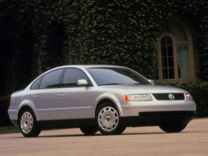 Volkswagen Passat (B5) Седан 08.1996 - 12.2000