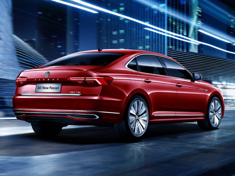 VOLKSWAGEN Passat Passat 8 поколение, рестайлинг Седан, Гибрид, 