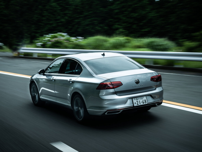 VOLKSWAGEN Passat Passat 8 поколение, рестайлинг Седан, 3CDPC, 3CDFH