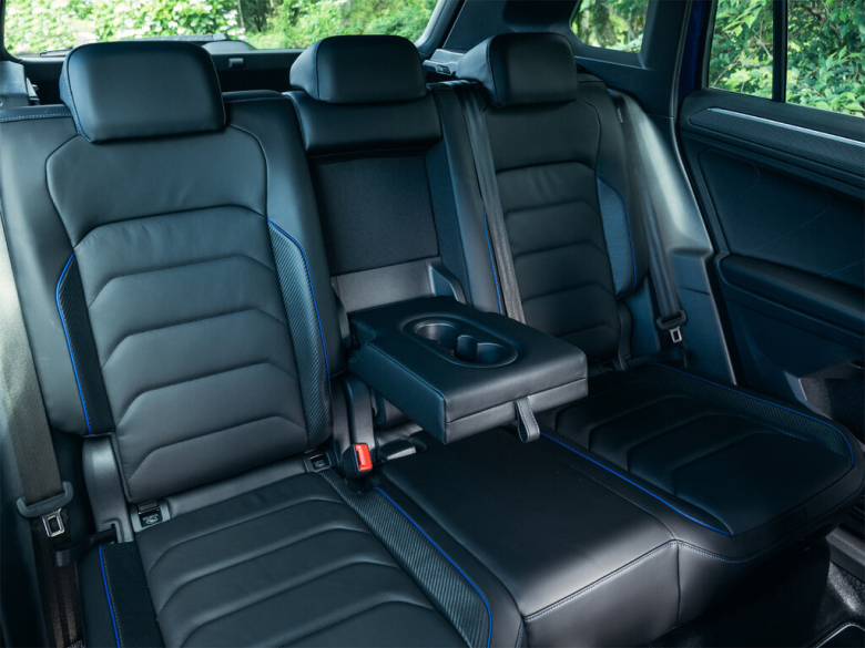 VOLKSWAGEN Tiguan Tiguan 2 поколение, рестайлинг Джип/SUV 5 дв., 5NDNFF, 5NDNNF, 5NDPC