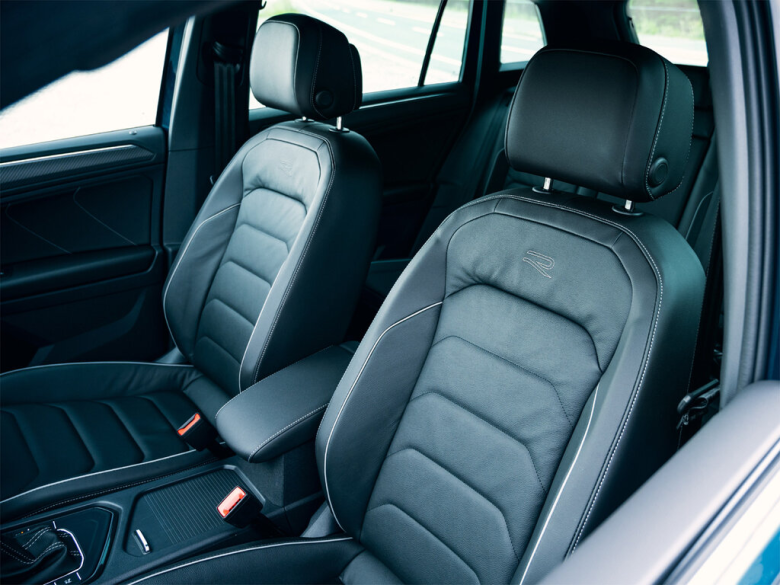 VOLKSWAGEN Tiguan Tiguan 2 поколение, рестайлинг Джип/SUV 5 дв., 5NDNFF, 5NDNNF, 5NDPC