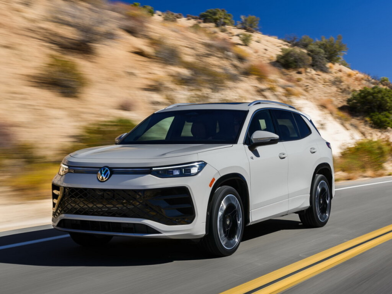 VOLKSWAGEN Tiguan Tiguan 3 поколение Джип/SUV 5 дв., 