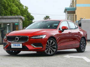 Volvo S60 Седан, Гибрид 06.2018 -  н.в.