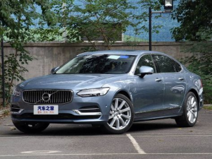 Volvo S90 Седан, Гибрид 01.2016 - 08.2020