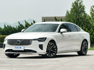 Volvo S90 Седан, Гибрид 04.2025 -  н.в.