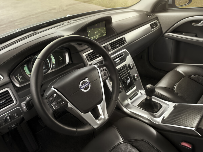 VOLVO V70 V70 3 поколение, рестайлинг Универсал, BW40
