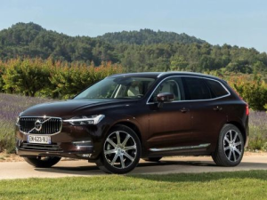Volvo XC60 Джип/SUV 5 дв., Гибрид 03.2017 - 03.2021