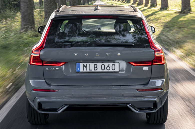 VOLVO XC60 XC60 2 поколение, рестайлинг Джип/SUV 5 дв., Гибрид, UZ, UZK2, UZK5