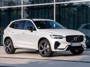 Volvo XC60 Джип/SUV 5 дв., Гибрид 03.2021 - 08.2025