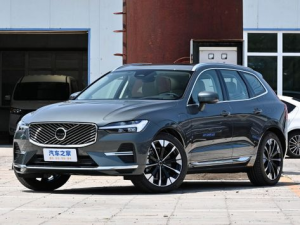Volvo XC60 Джип/SUV 5 дв., Гибрид 04.2025 -  н.в.