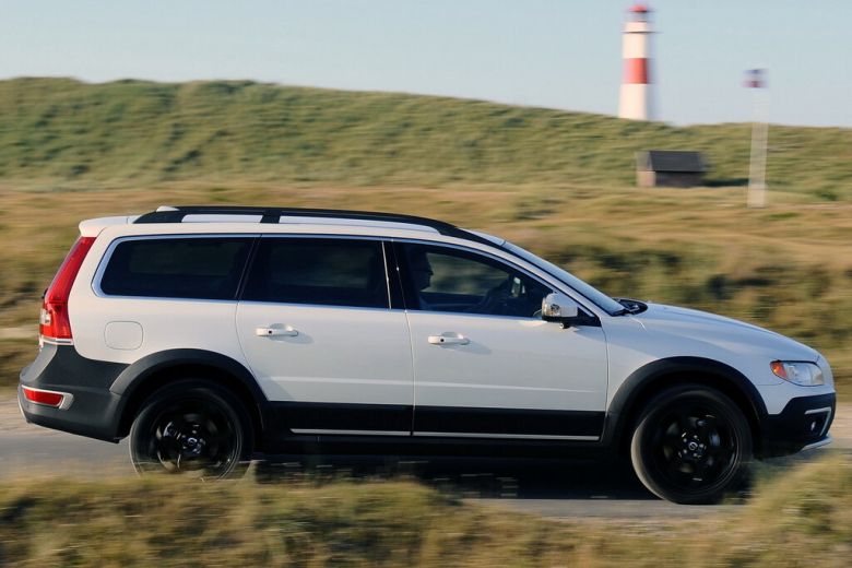 VOLVO XC70 XC70 3 поколение, рестайлинг Универсал, BZ52,  BZ88, BZ73, BZ82, BZ83, BZ97