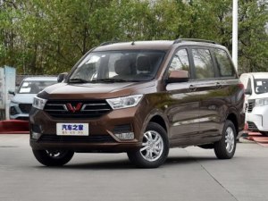 Wuling Hongguang S Минивэн 09.2018 -  н.в.