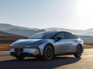 Xpeng P7+ Лифтбек 10.2024 -  н.в.